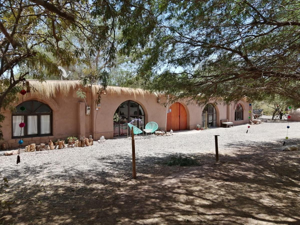 Caminandes Hostal Bed & Breakfast San Pedro de Atacama Exterior photo