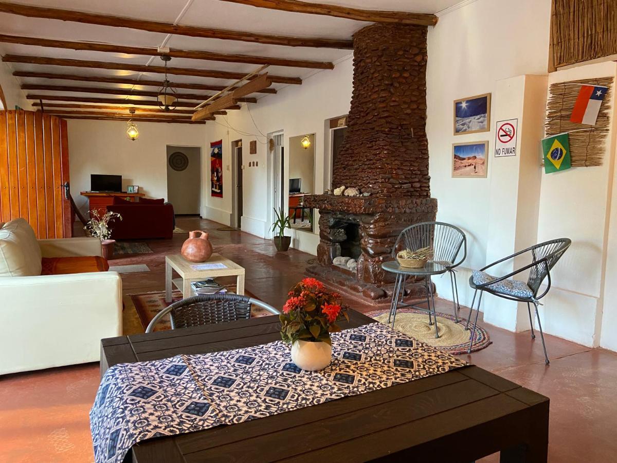 Caminandes Hostal Bed & Breakfast San Pedro de Atacama Exterior photo